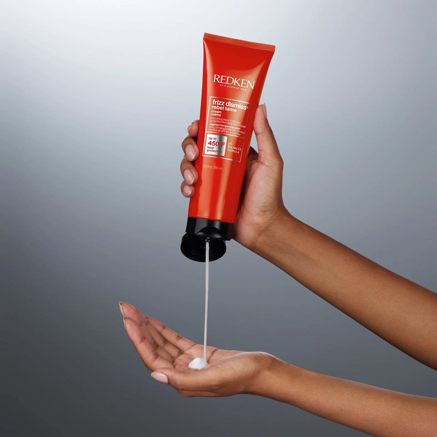 Redken Frizz Dismiss Rebel Tame Heat Protecting Cream 250ml —  — Image 2